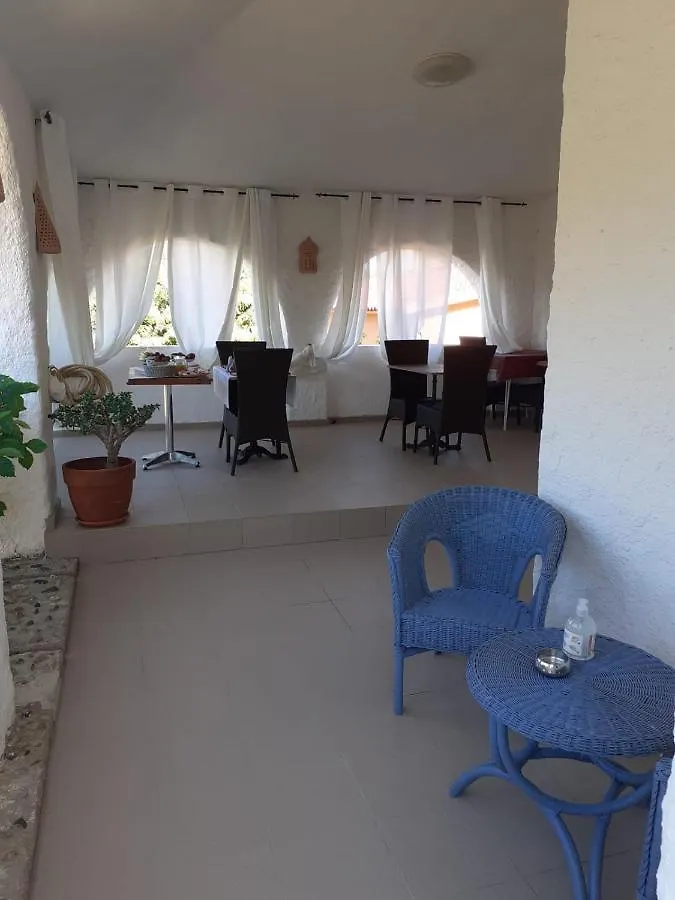 Frühstückspension B&B A Due Passi Dal Mare Baja Sardinia